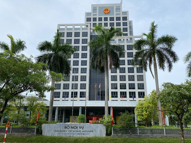 bo-noi-vu-17043421842341436217730 Bộ Nội vụ đề xuất Hà Nội, TP.HCM được đề xuất tăng thêm không quá 15 phó giám đốc sở - Ảnh 1.