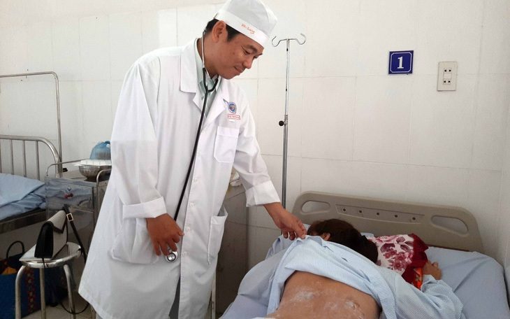 Cẩn thận tiền mất tật mang khi giác hơi thải độc, chữa bệnh? - Ảnh 1. Cẩn thận tiền mất tật mang khi giác hơi thải độc, chữa bệnh? - Ảnh 1.