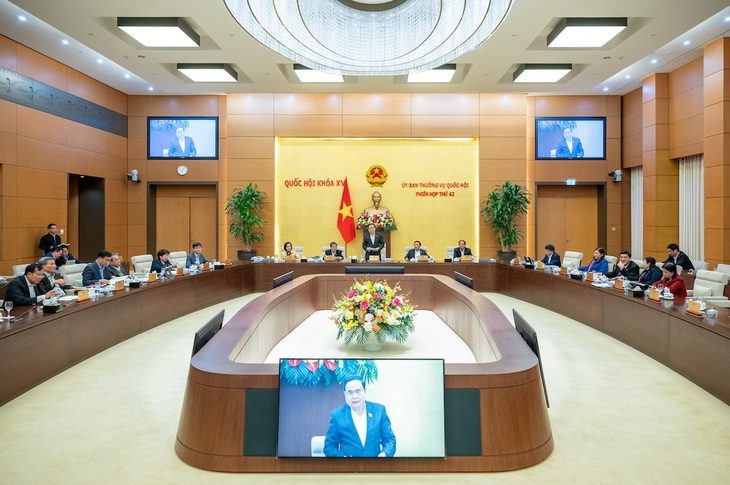 tvqh-17391923780721846596672 Chính phủ trình loạt cơ chế đặc thù đầu tư xây dựng nhà máy điện hạt nhân Ninh Thuận - Ảnh 1.